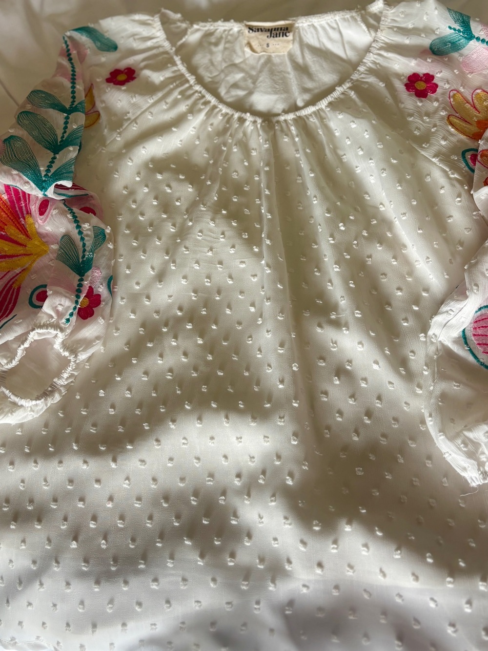 Savanna Jane Embroidered Floral Swiss Dot Peasant Blouse White S